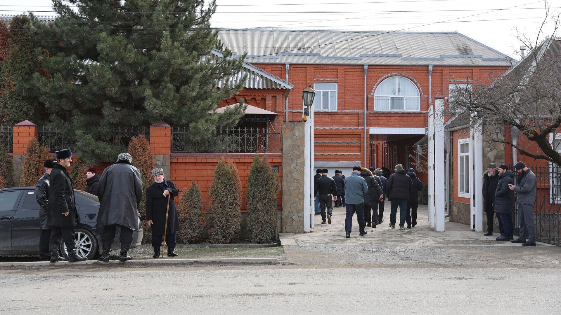 Бизнесмена Джабраилова похоронили в родовом селе в Чечне