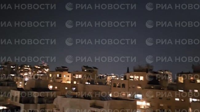 В Тель-Авиве сработали сирены воздушной тревоги