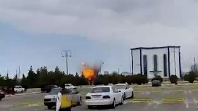 Два человека пострадали при падении дрона в аэропорту Нахичевани