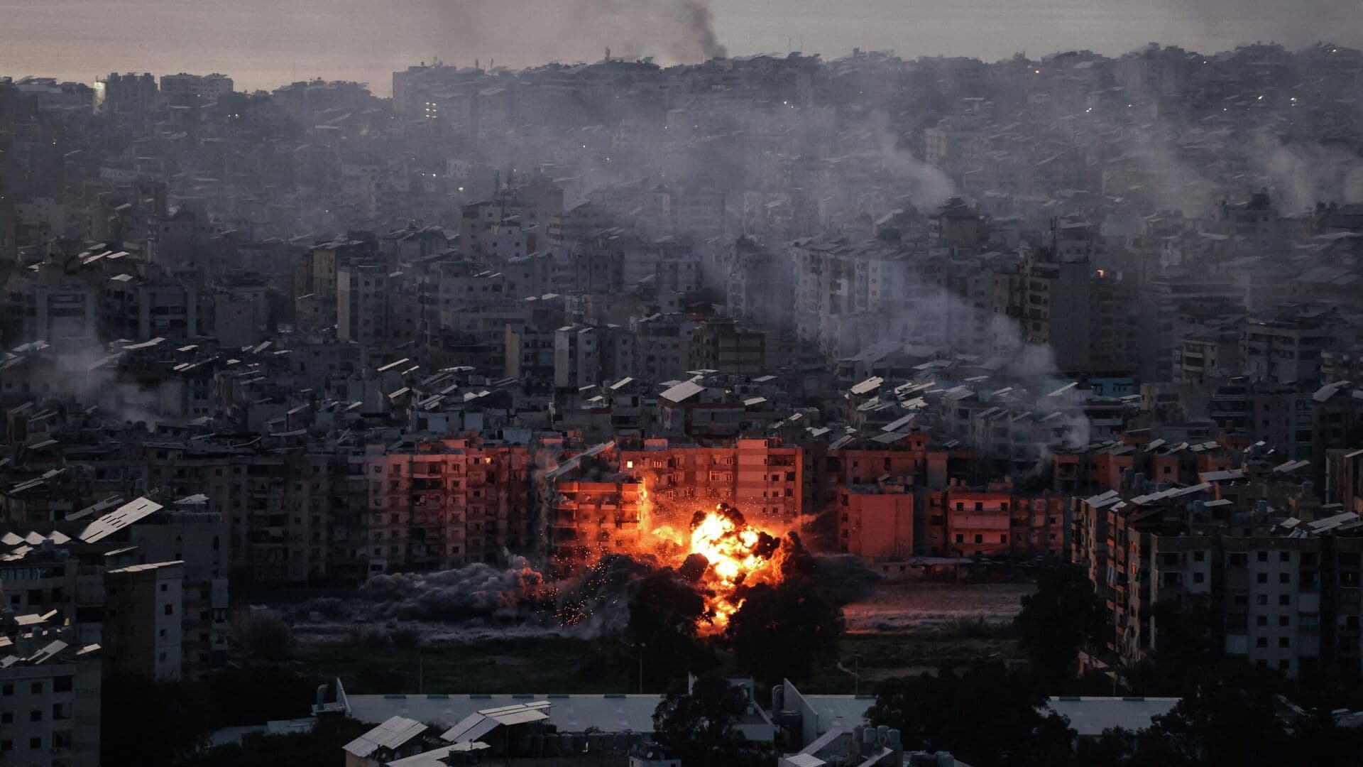 Жертвами израильских бомбардировок на востоке Ливана стали 16 человек