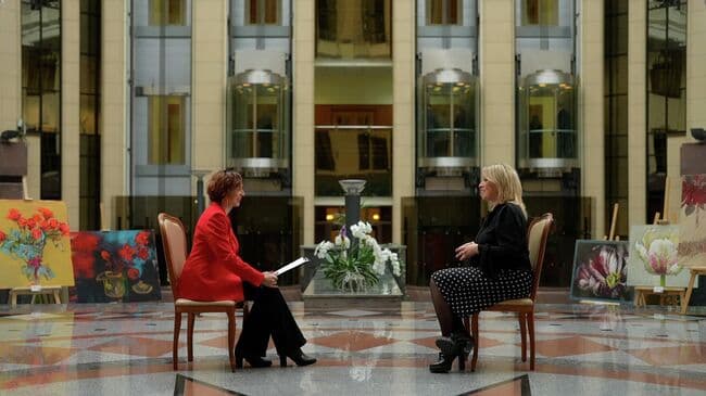 Обладание ядерным оружием является идеей фикс Киева, заявила Захарова