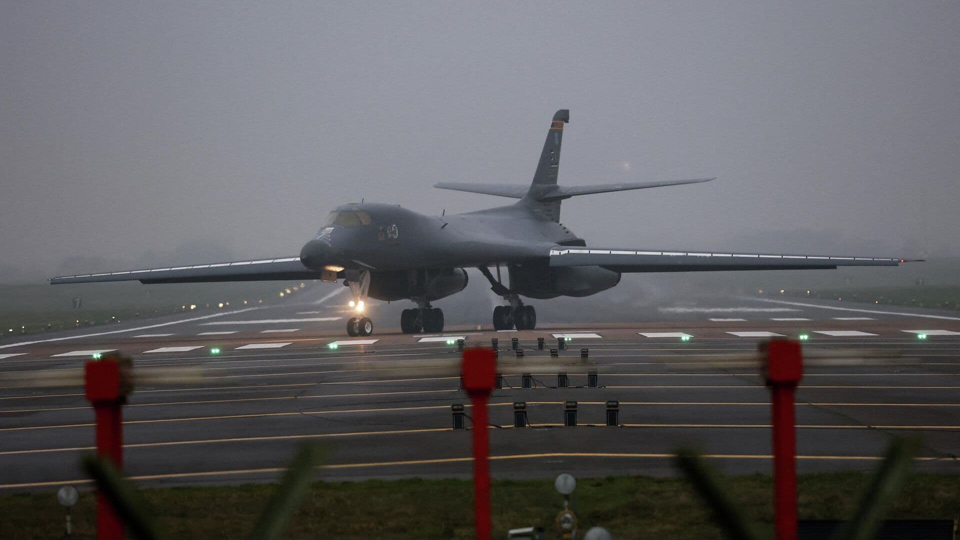 Американский бомбардировщик B-1 прибыл на базу британских ВВС в Глостершире