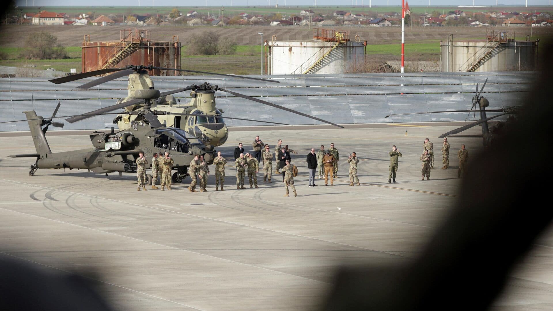 Над военной базой в США заметили неопознанные беспилотники, пишут СМИ