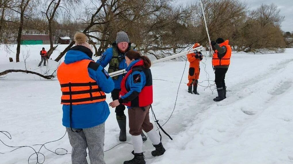 Спасатели продолжают поиски третьего ребенка, пропавшего в Звенигороде