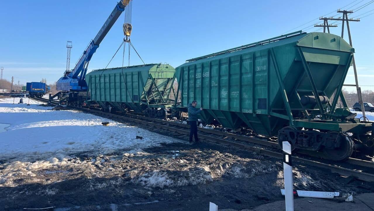В Тамбовской области пять вагонов сошли с рельсов