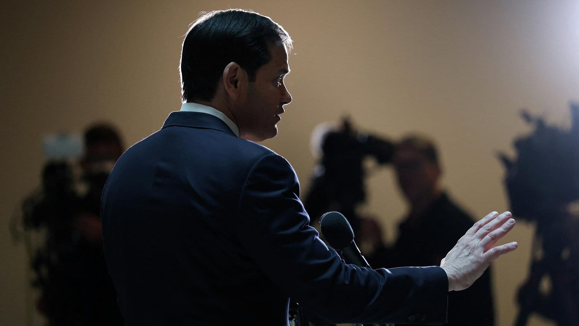 СМИ: между Вэнсом и Рубио произошел раскол