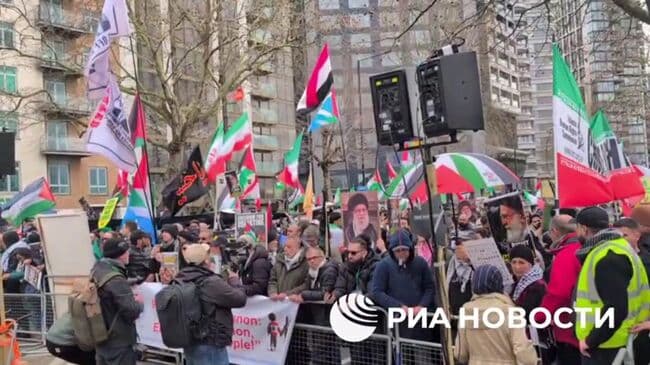 В Лондоне проходит проиранский митинг в честь международного дня "Аль-Кудс"