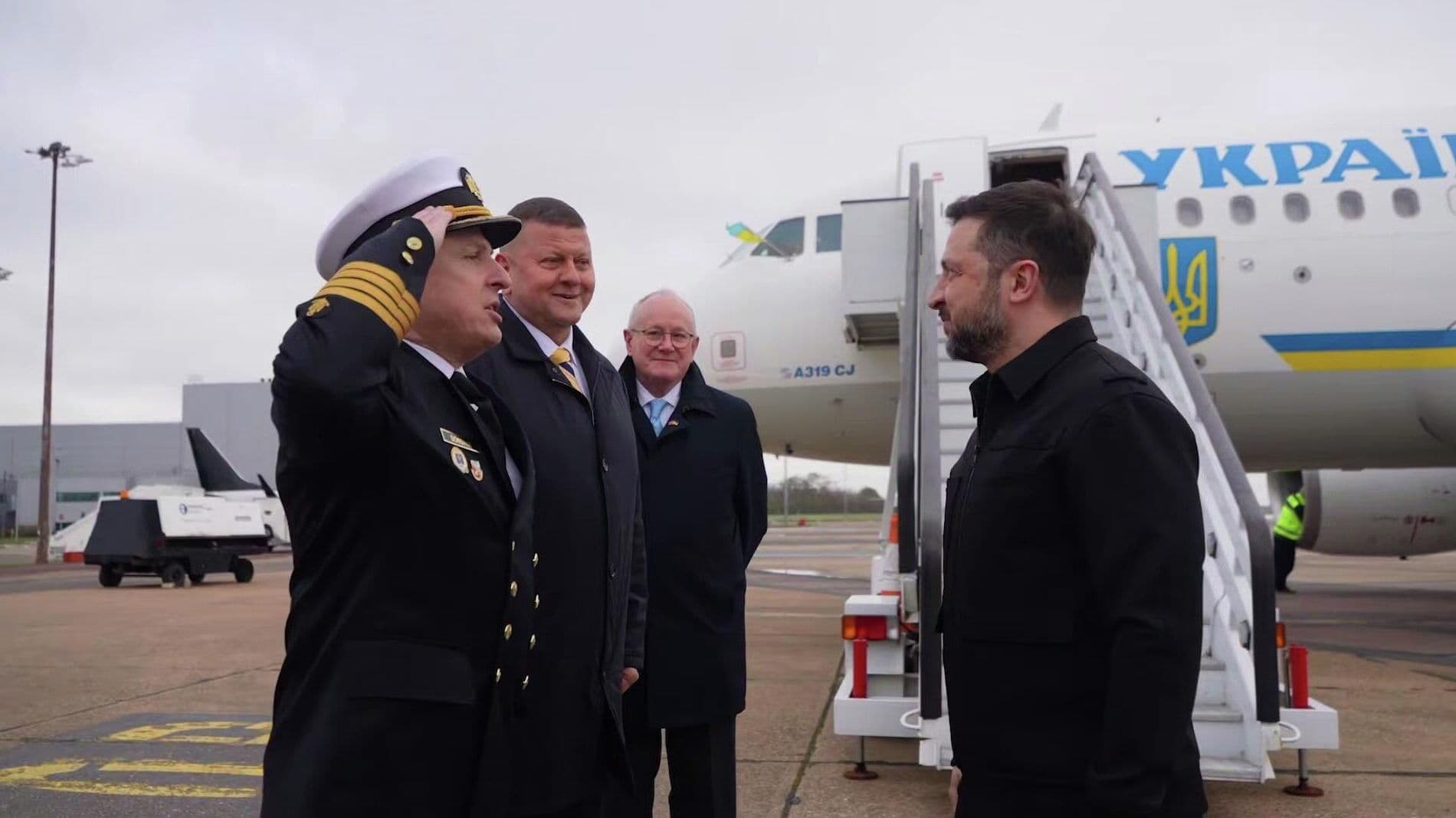 Представители британского руководства не встретили Зеленского в аэропорту