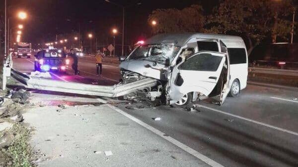 Водителю автобуса, попавшего в ДТП на Пхукете, грозит до десяти лет тюрьмы