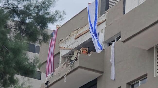 В Тель-Авиве оцепили квартал, где от боеприпаса погибли два человека