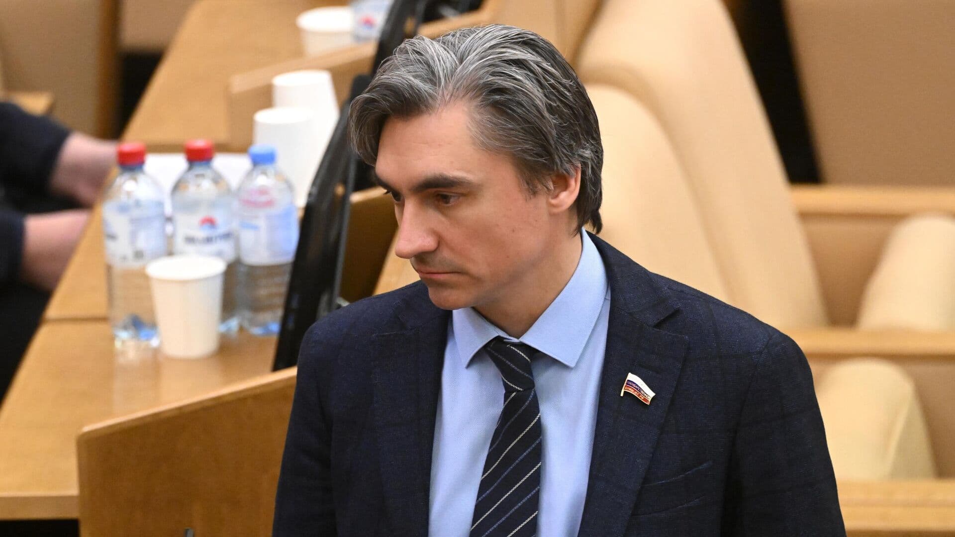 Депутат Свинцов сообщил, что пока остается в думской фракции ЛДПР