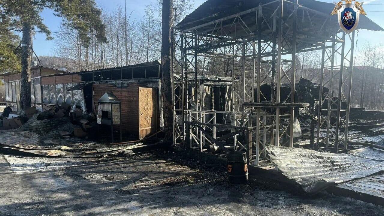 В Челябинской области при пожаре в кафе погибли два человека