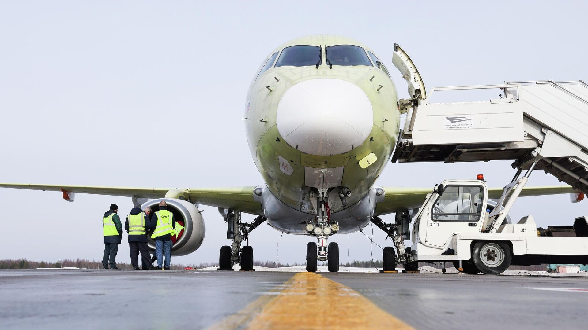 Сертификацию двигателя для SJ-100 запланировали на апрель