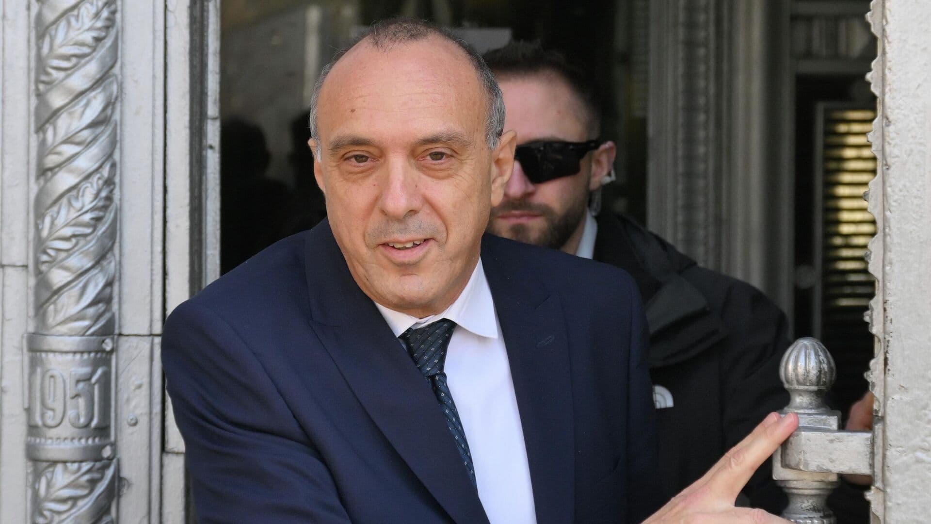 Посла Израиля вызвали в МИД из-за удара по съемочной группе RT в Ливане