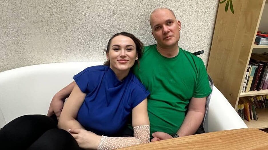 "Это настоящее чудо". На что пошла жена офицера ради спасения мужа