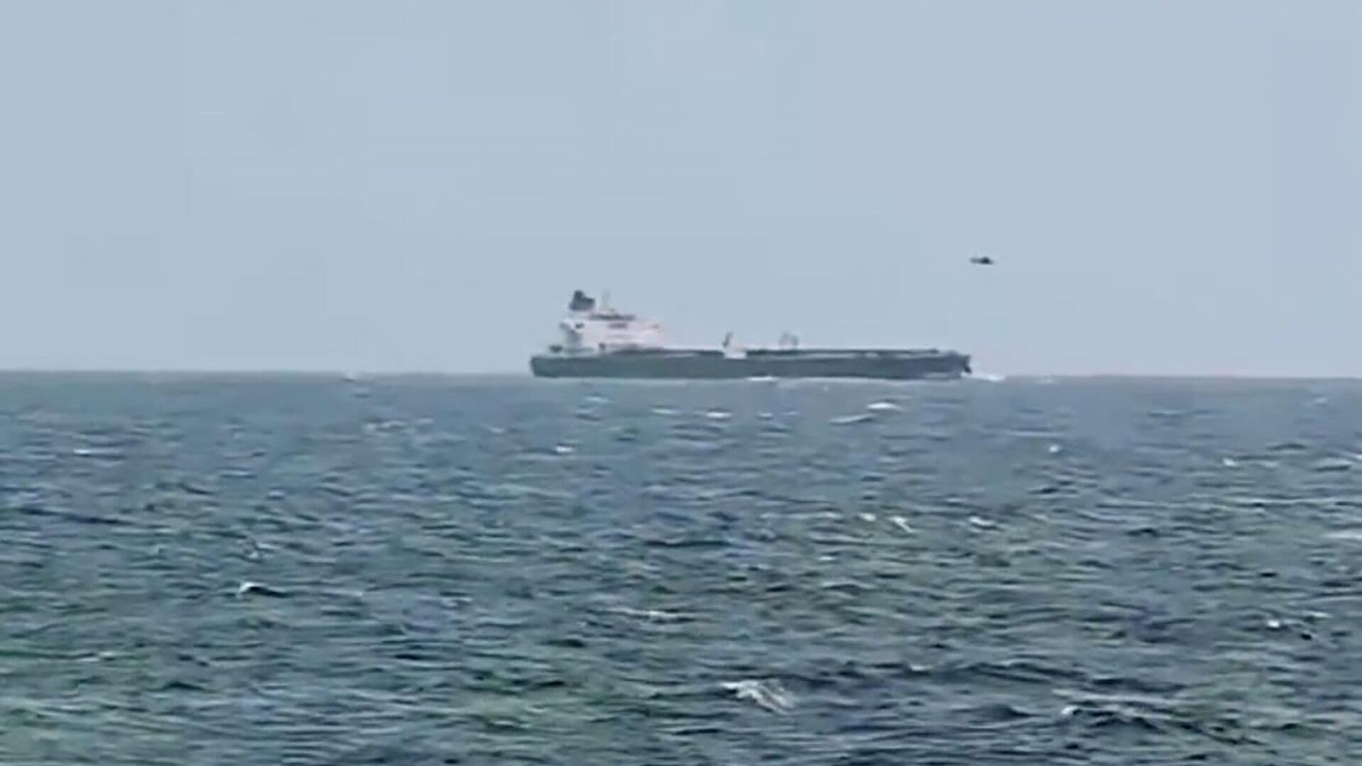 Данных о россиянах в экипаже танкера, задержанном ВМС Франции, пока нет