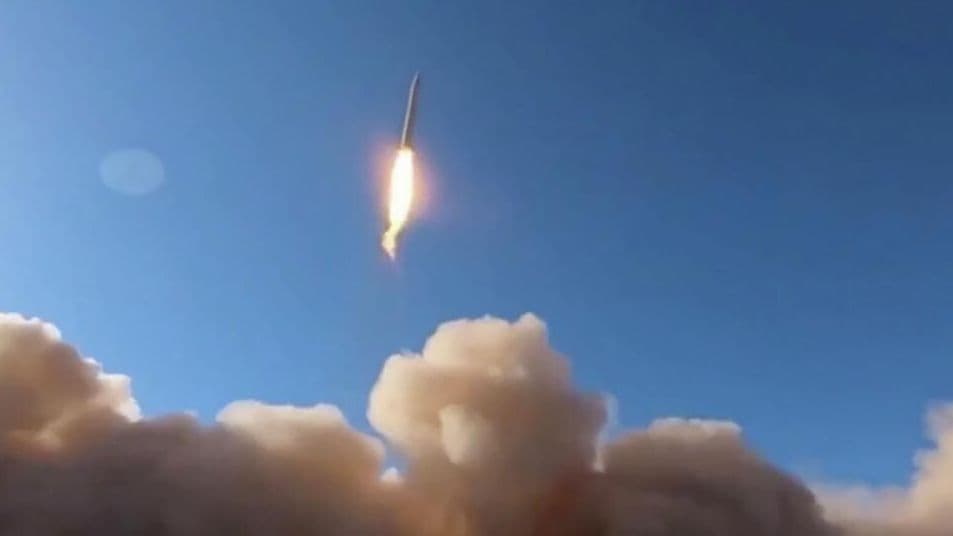Иран нанес удар по объекту США в Бахрейне