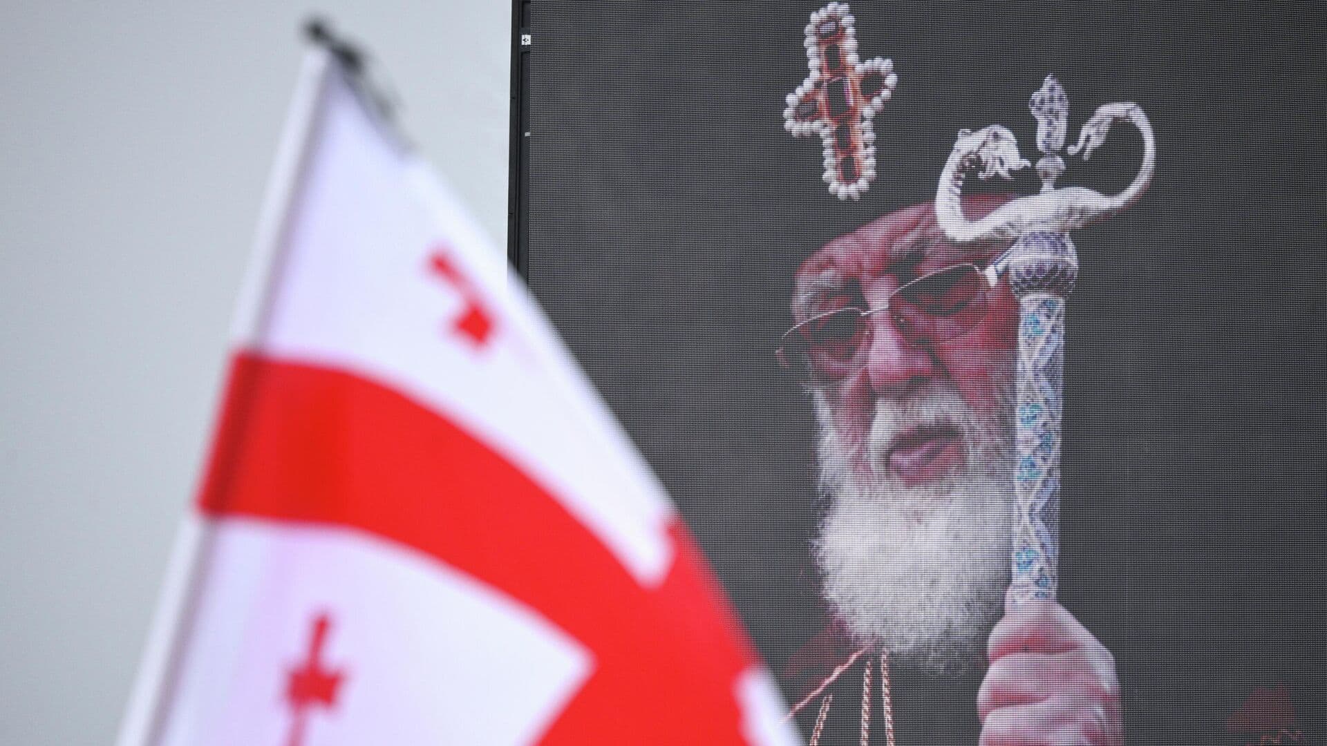 Спецпредставитель президента России присутствовал на похоронах Илии II