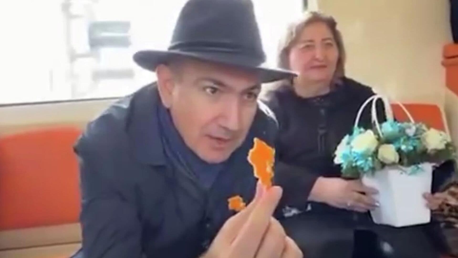 Пашинян накричал в метро на женщину, переехавшую из Карабаха