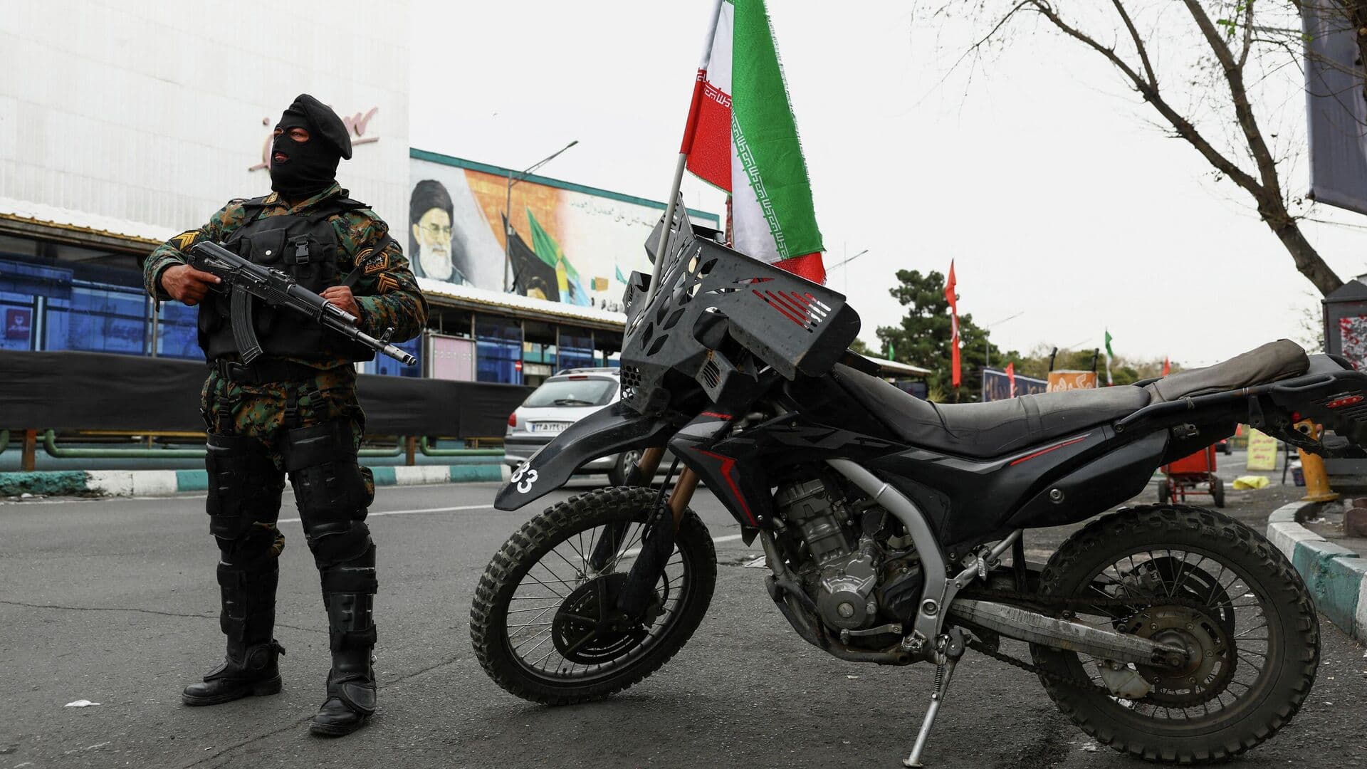 В Кремле призвали к урегулированию конфликта на Ближнем Востоке