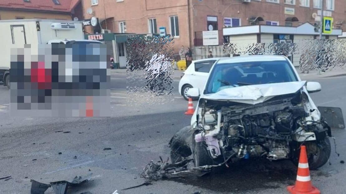 Под Калининградом автомобиль сбил трех пешеходов