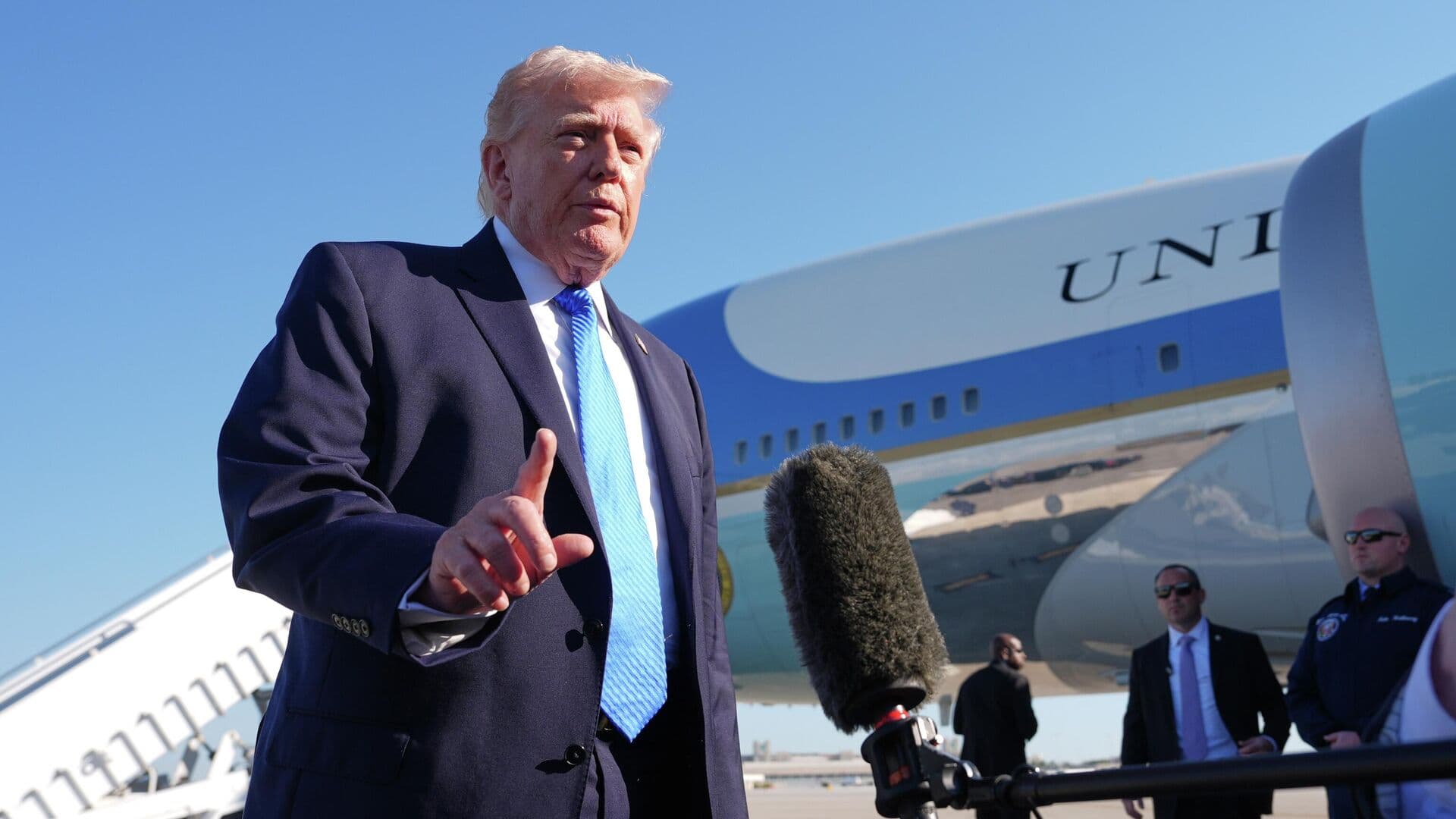 Трамп назвал основные темы переговоров с Ираном