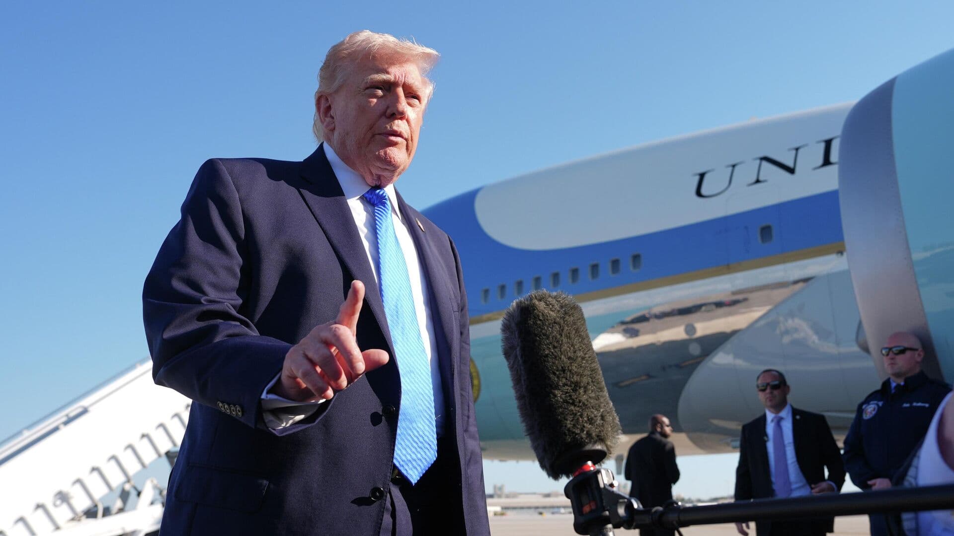 Трамп заявил, что поставил бы на заключение сделки с Ираном