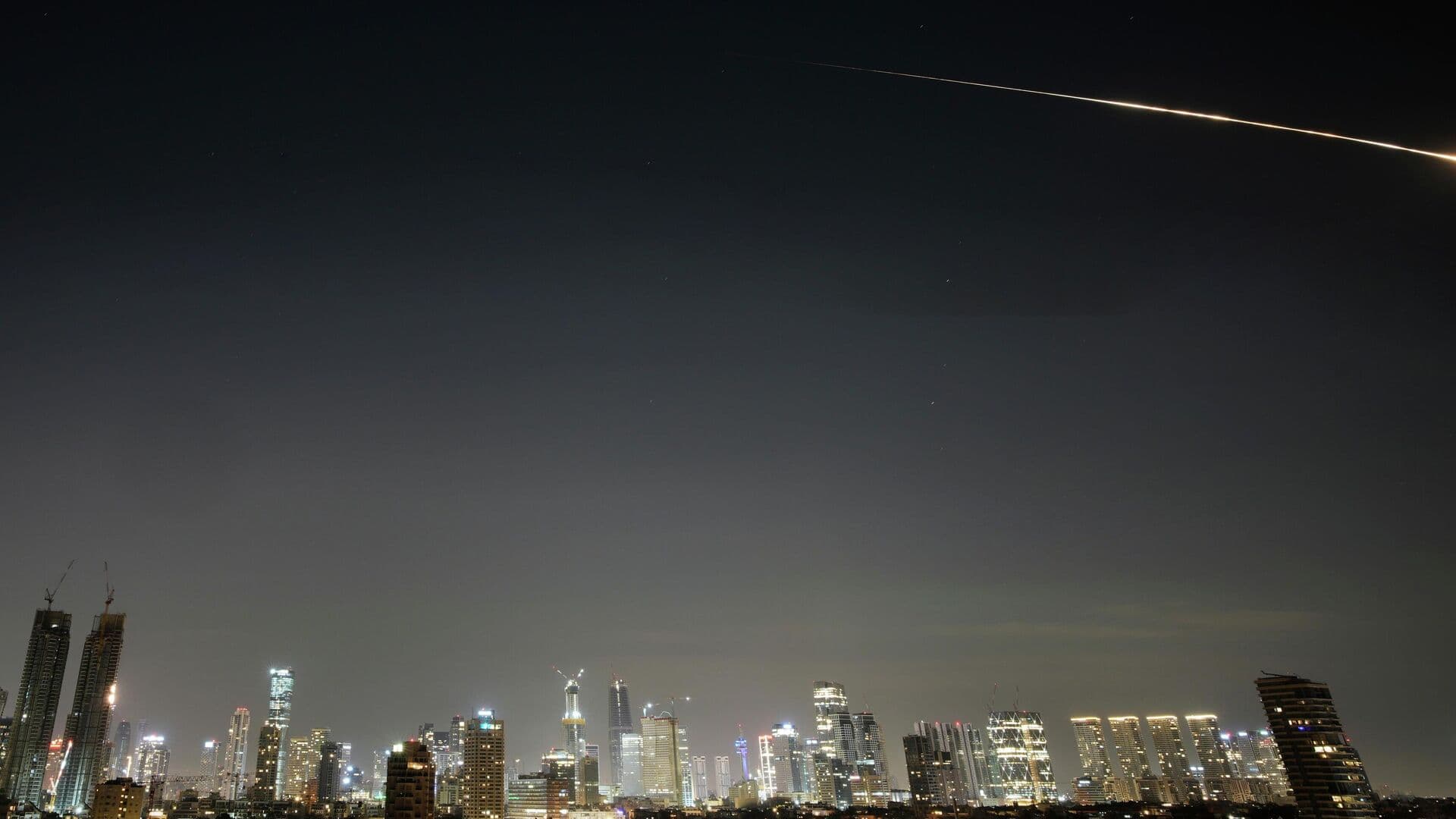 Израиль заявил о пуске ракет из Ирана