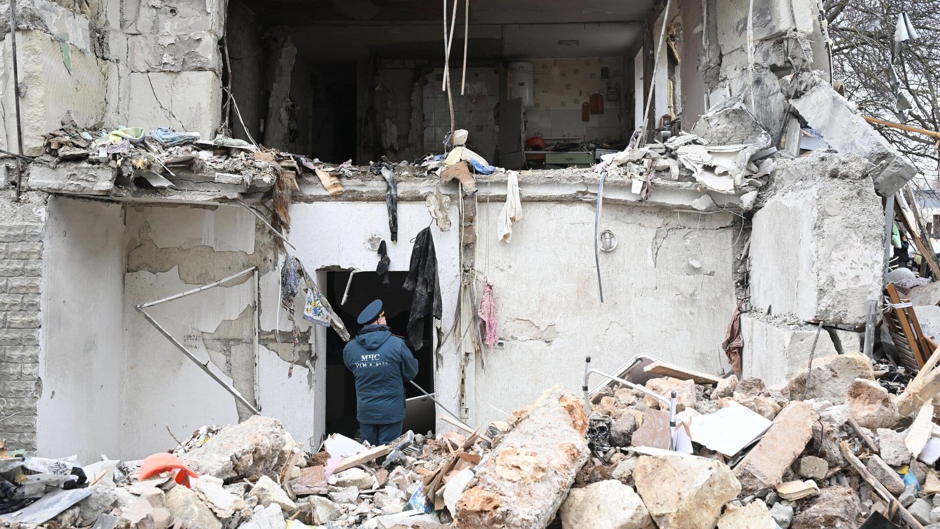 Жительница Севастополя рассказала, как от взрыва вылетела входная дверь