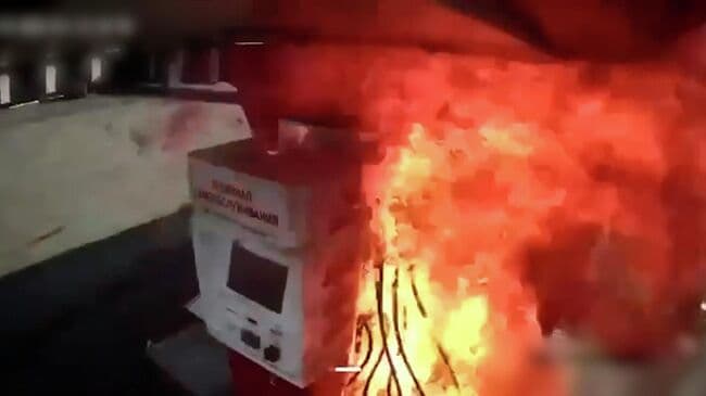 ФСБ показала видео задержания россиян, причастных к поджогам