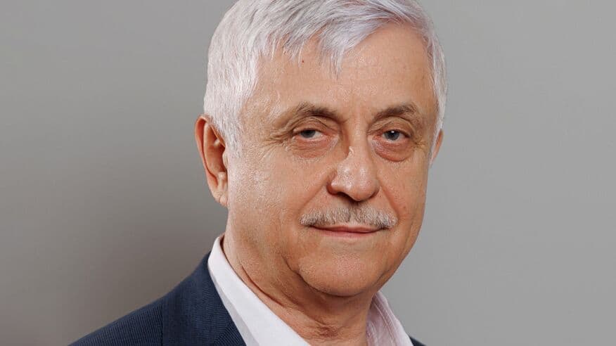 Челябинский депутат в возрасте 70 лет отправился на СВО