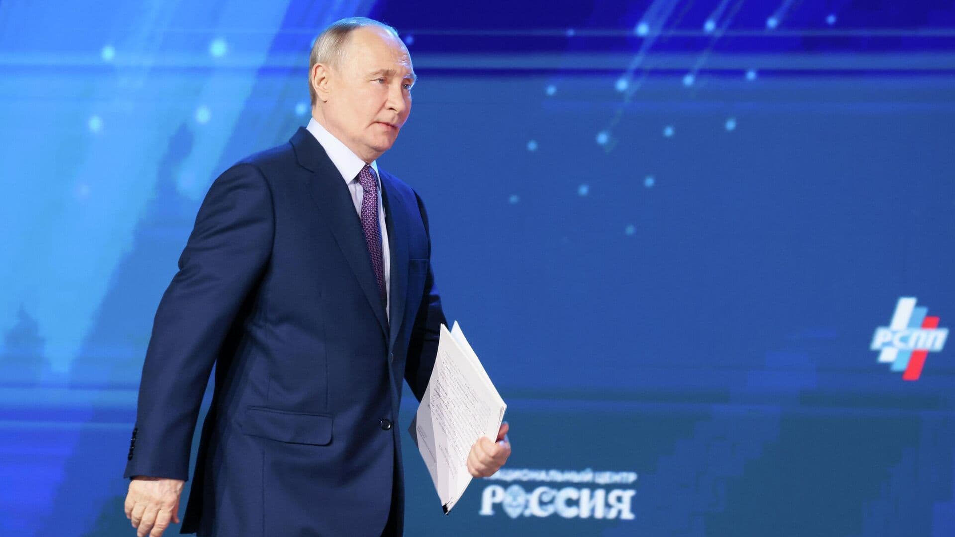 Власти продолжат снижать барьеры для российского бизнеса, заявил Путин