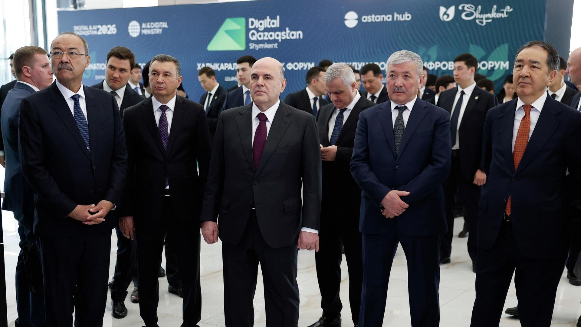 Мишустин рассказал о производстве в России станций 4G и 5G