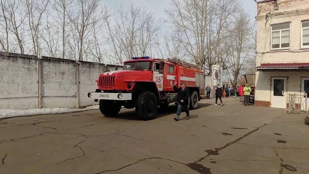 В Тамбовской области локализовали пожар на суконной фабрике