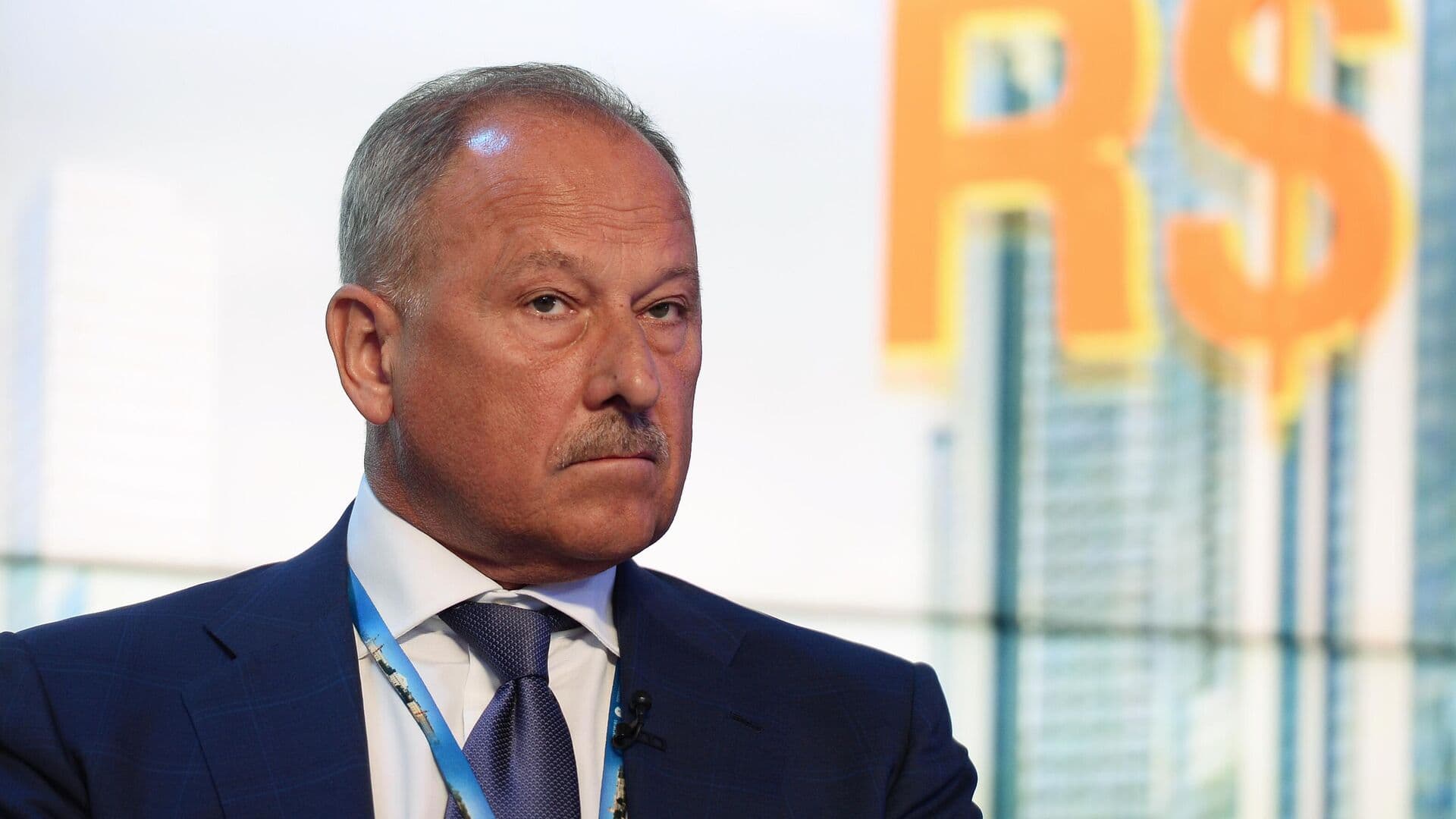 США сняли санкции с экс-председателя Внешэкономбанка Дмитриева