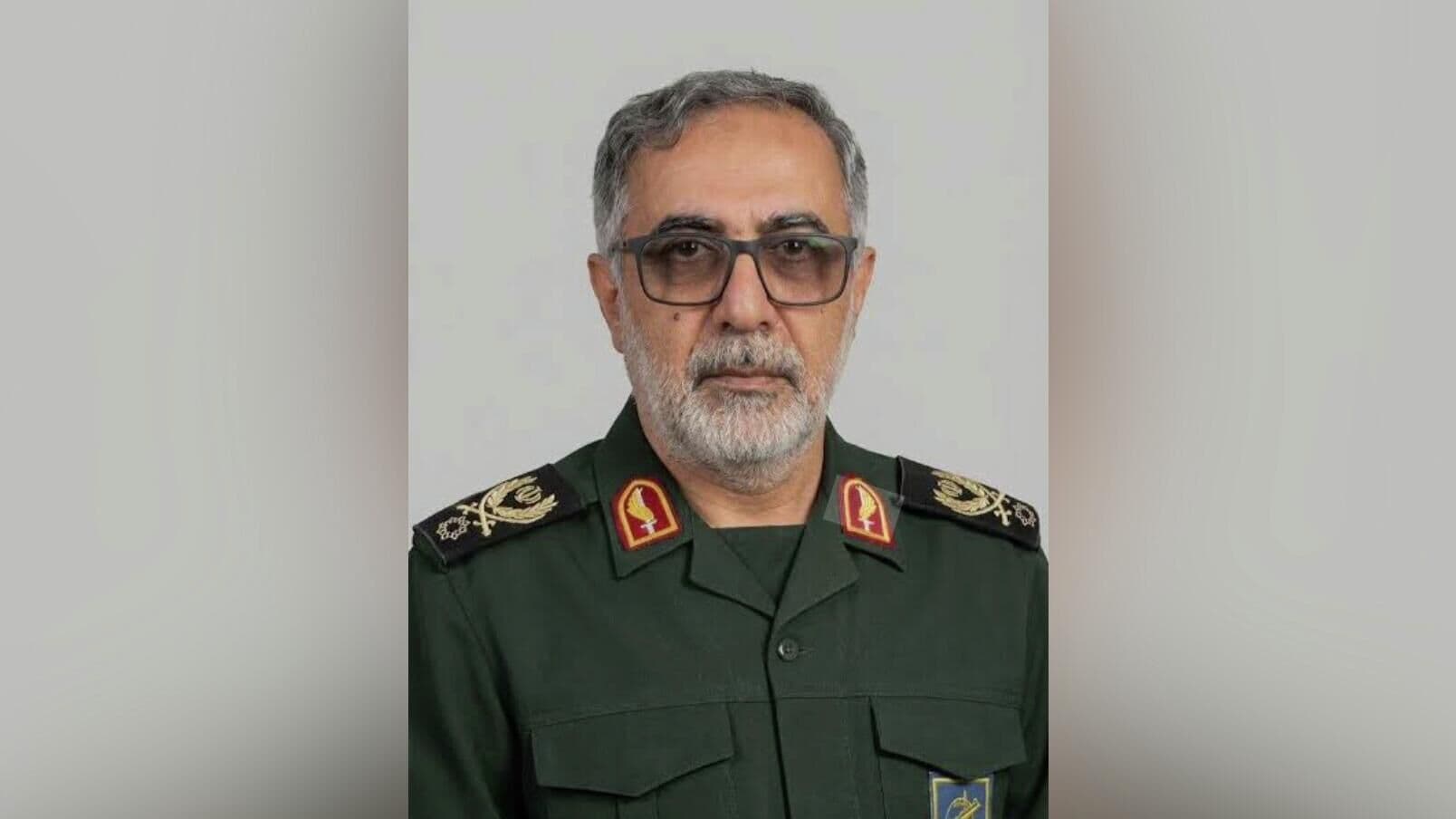 В Иране прошла церемония прощания с погибшим командующим разведкой ВМС КСИР