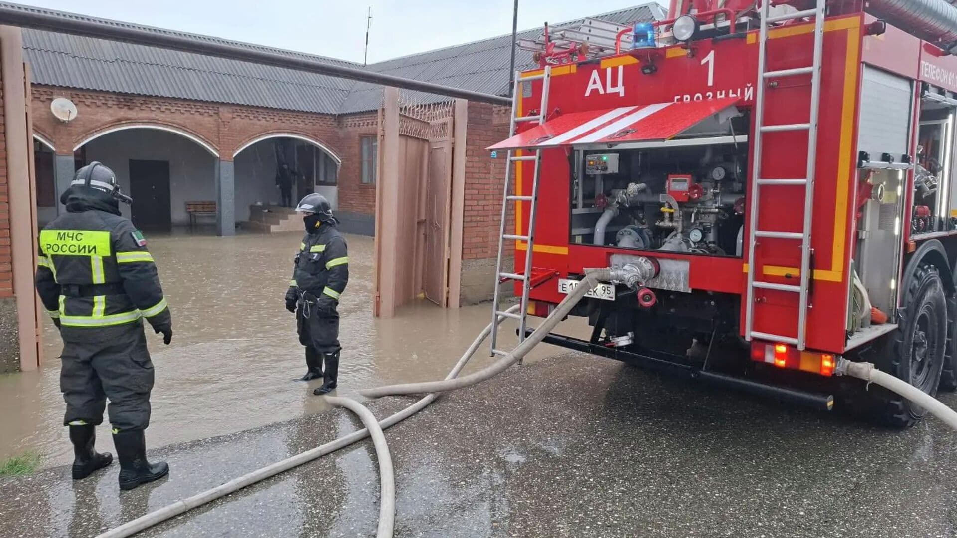 В Чечне эвакуировали жителей села Брагуны из-за угрозы потопления