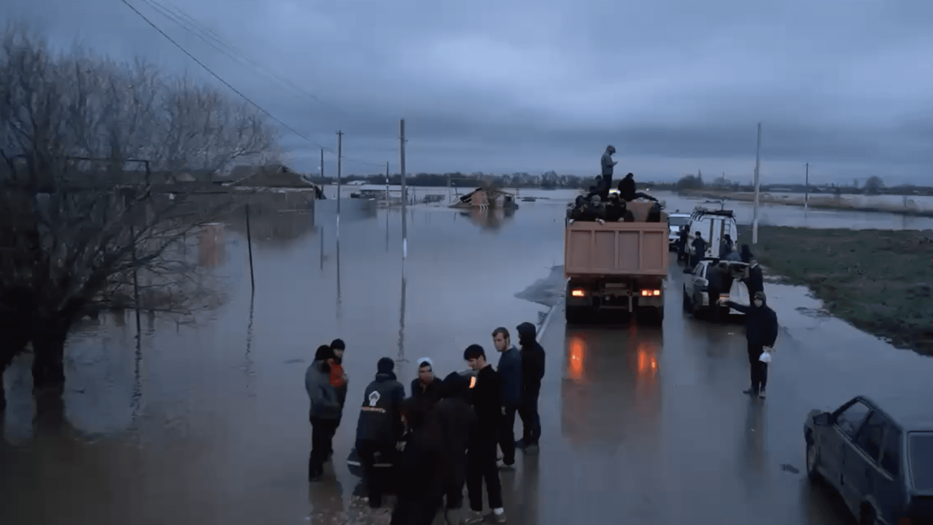 В Дагестане остаются закрытыми 30 участков автодорог