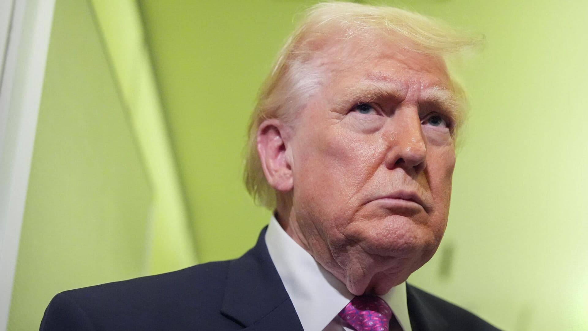 Трамп пригрозил ударом по острову Харк в случае срыва сделки с Тегераном