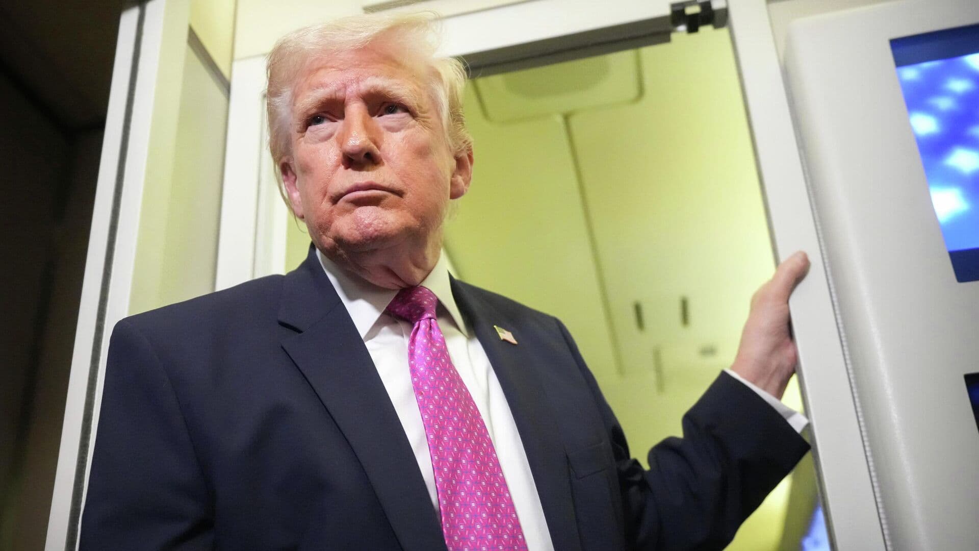 Трамп хочет заключить сделку с Ираном до 6 апреля, подтвердили в Белом доме