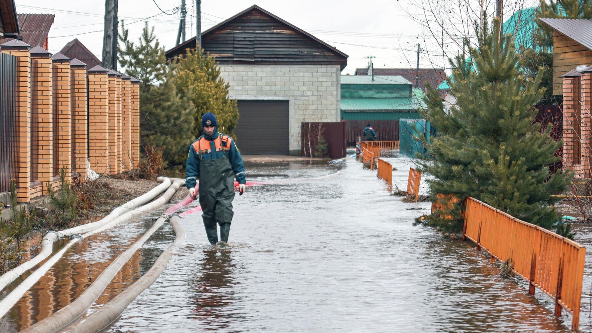 МЧС сообщило о подтоплениях в 32 российских регионах