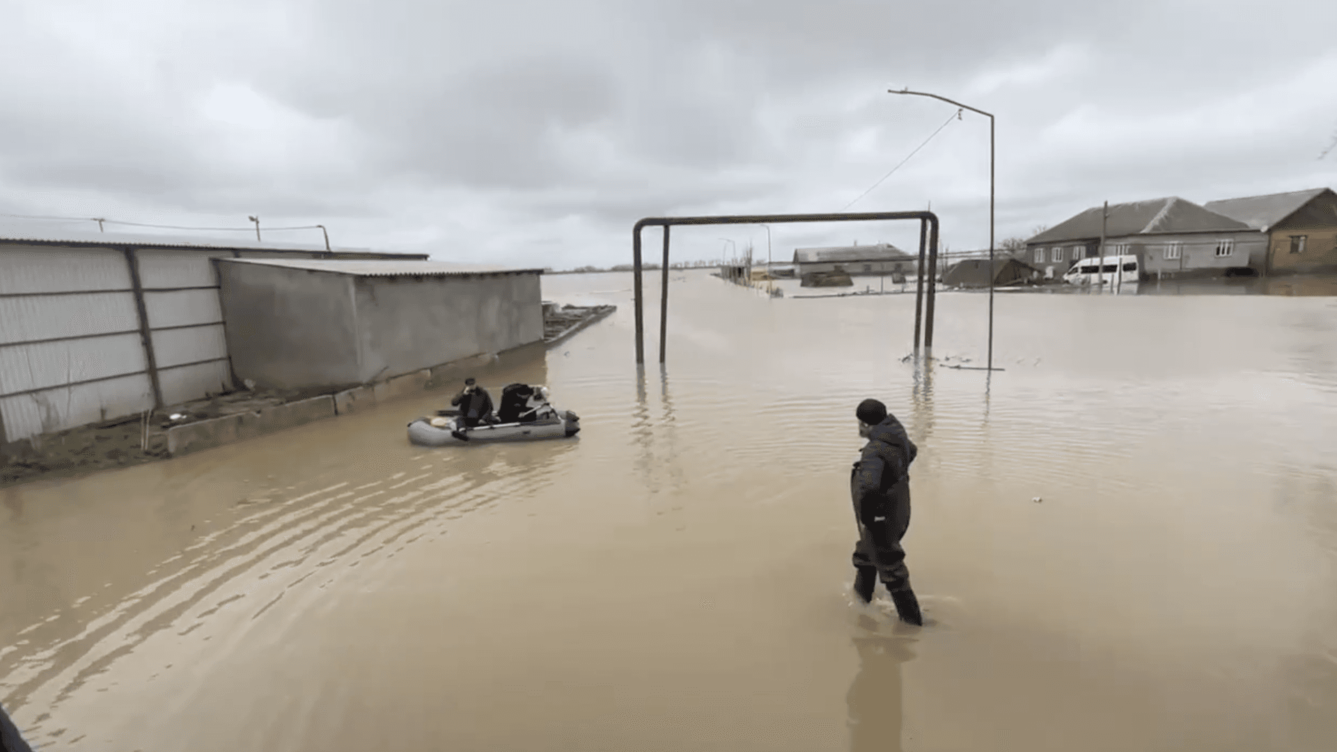 Семьи погибших при наводнении в Дагестане получили выплаты