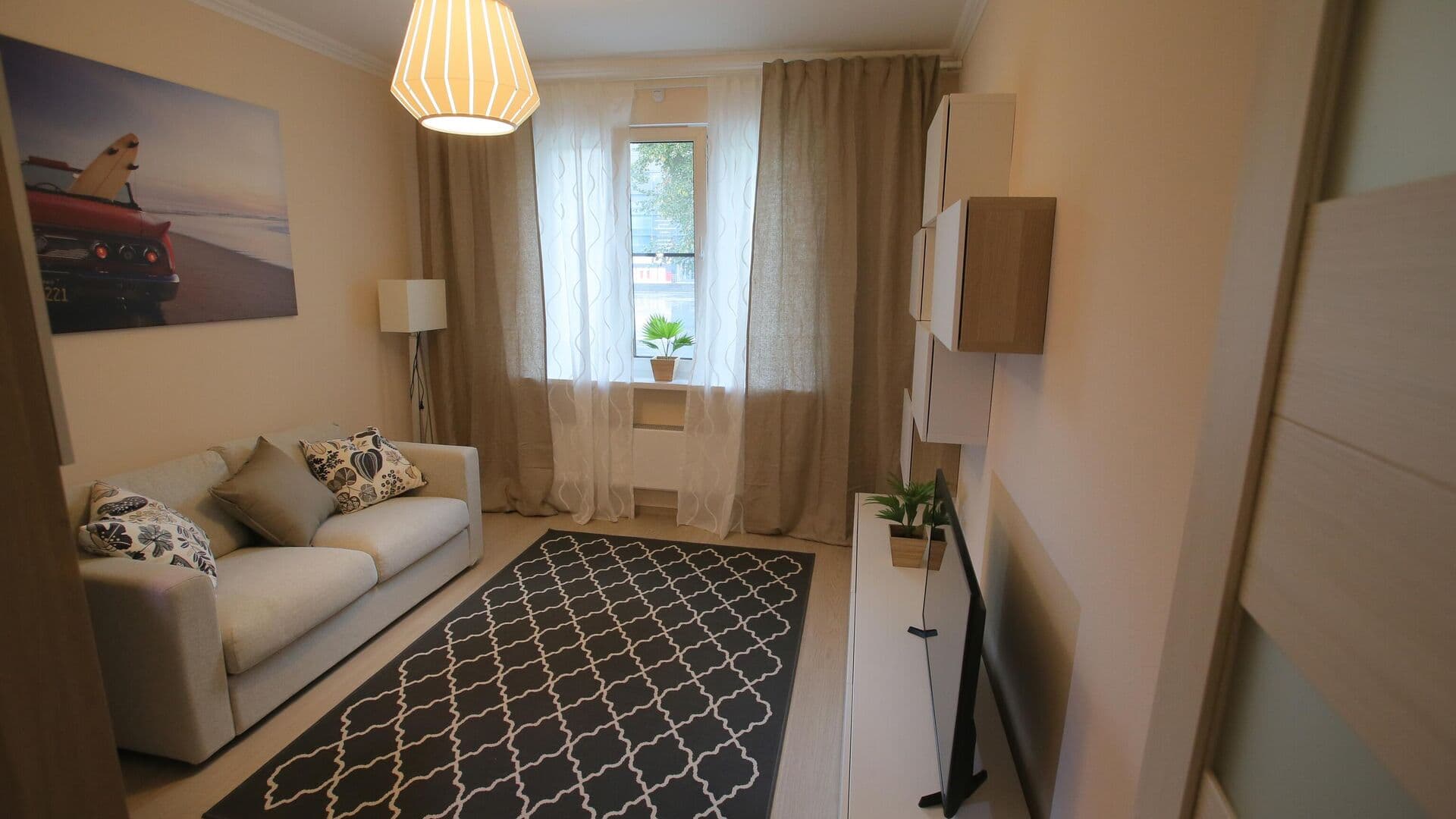 Опрос показал, чем россияне чаще всего украшают дома