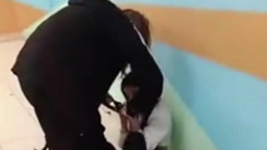 В Ленинградской области рассказали о девочках, подозреваемых в истязании