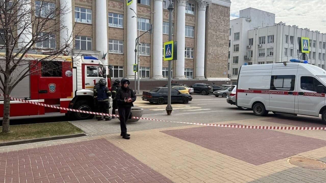 Гладков сообщил об атаке ВСУ на здание правительства Белгородской области