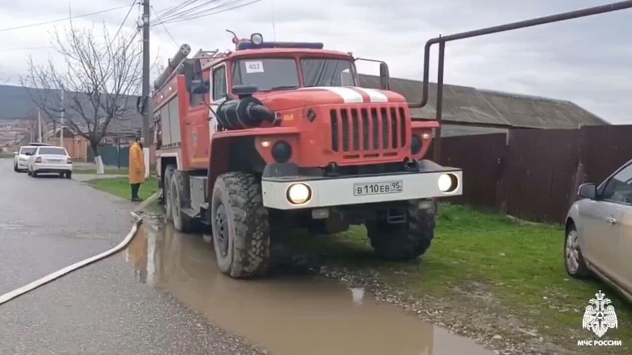 В Чечне шесть населенных пунктов остаются без проезда после непогоды