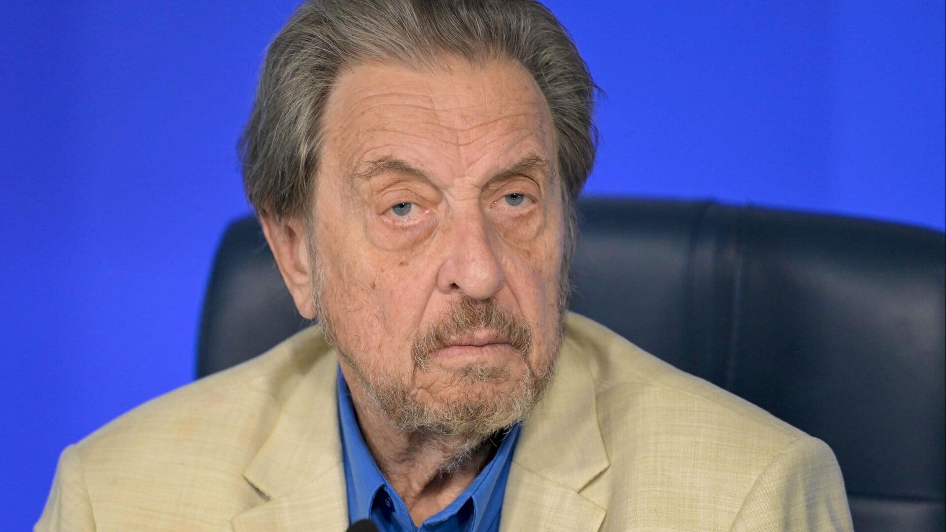 Отец Илона Маска уверен, что женщины будут жить в среднем до 150 лет