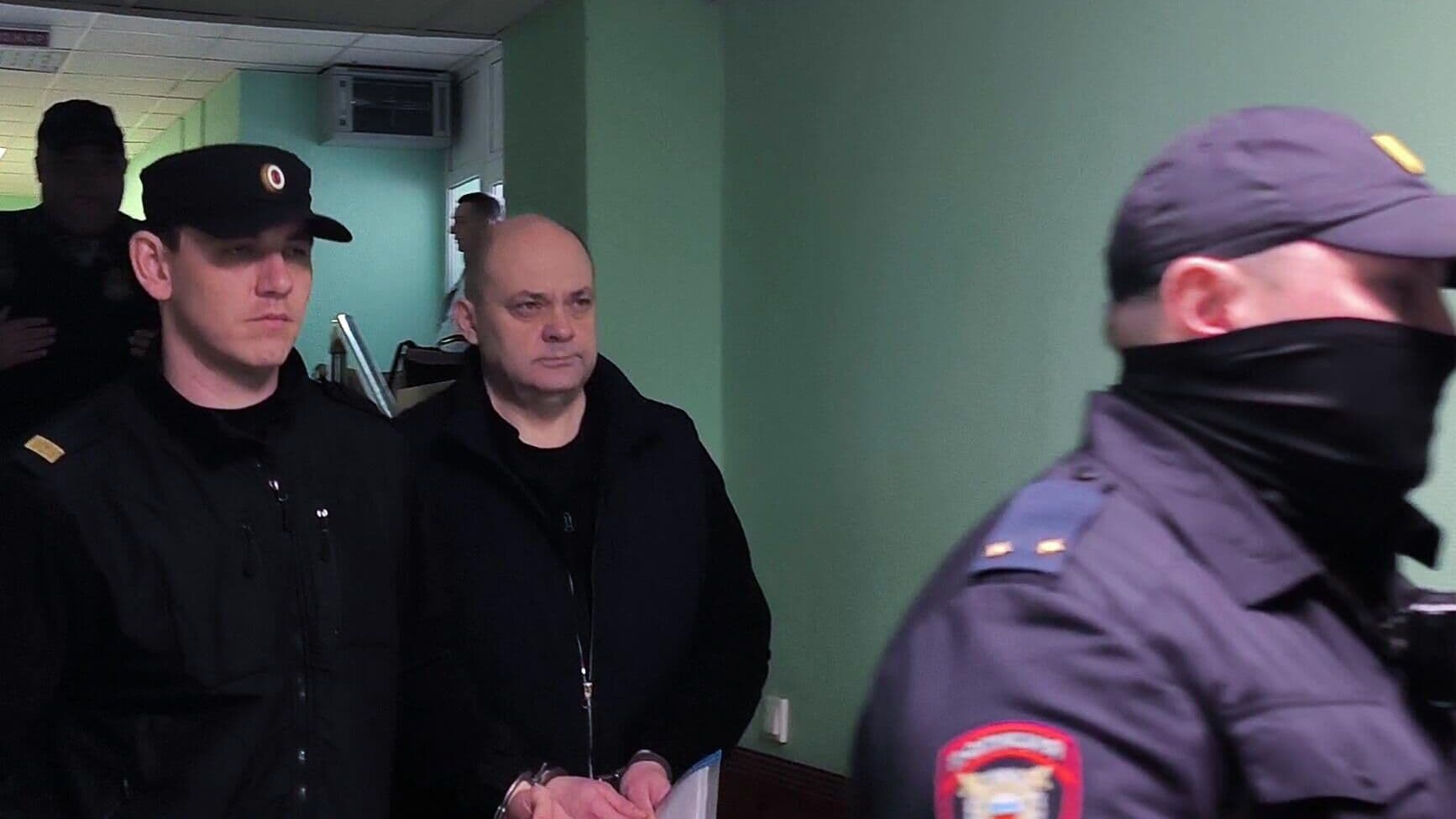 Обвинение попросило оштрафовать экс-губернатора Курской области Смирнова