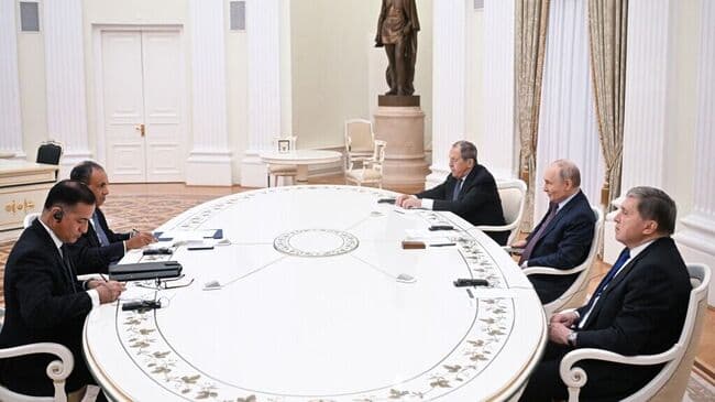 Глава МИД Египта передал Путину послание от президента ас-Сиси