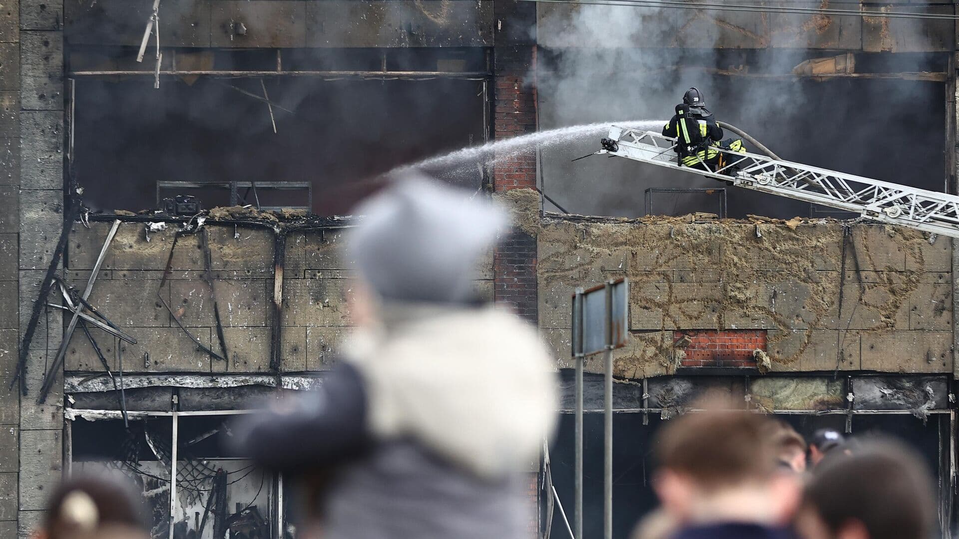 В Калининграде при пожаре в ТЦ пострадали четыре человека